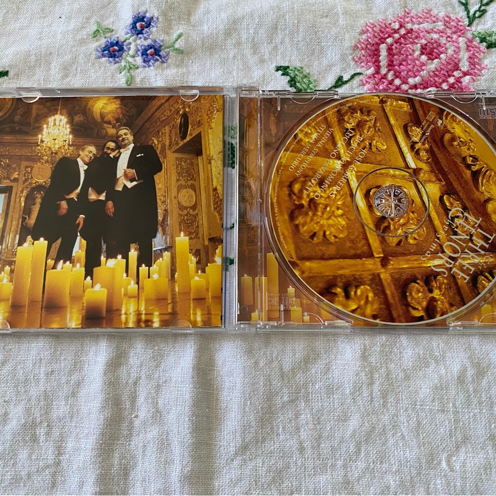 3 Tenors🎄💿🔥Mix&Match 7/$10🔥 - Picture 2 of 5